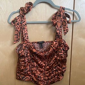 Cropped Leopard Print Tie Tank Top